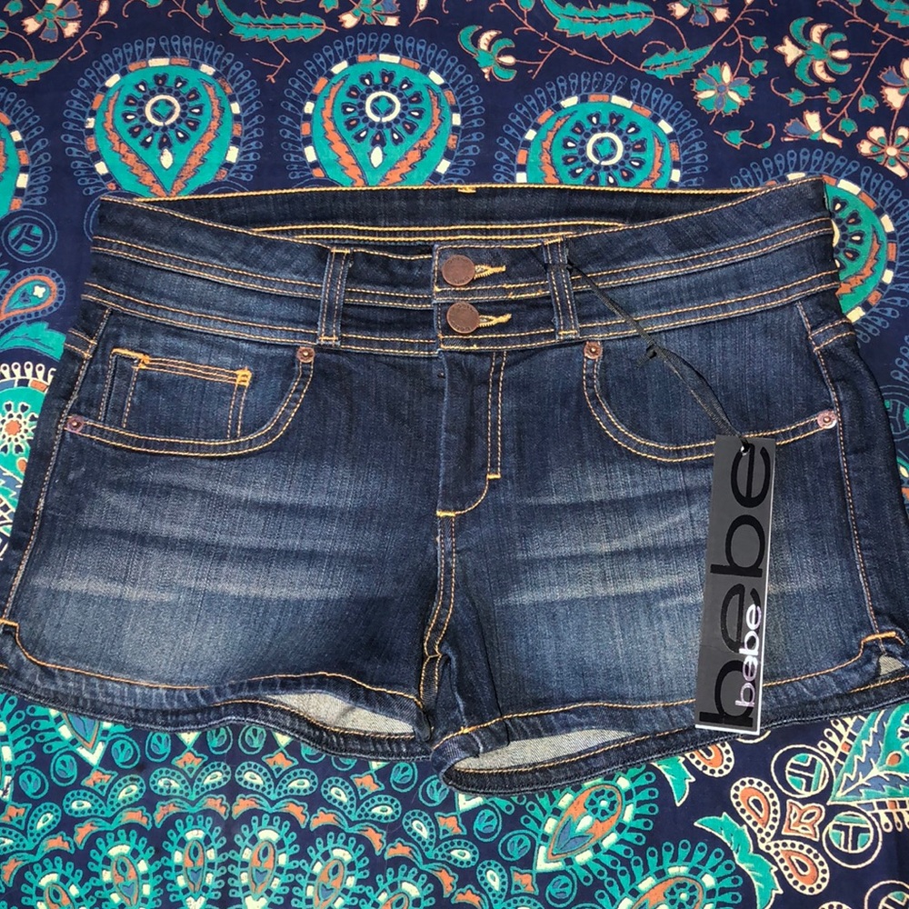 Bebe shorts